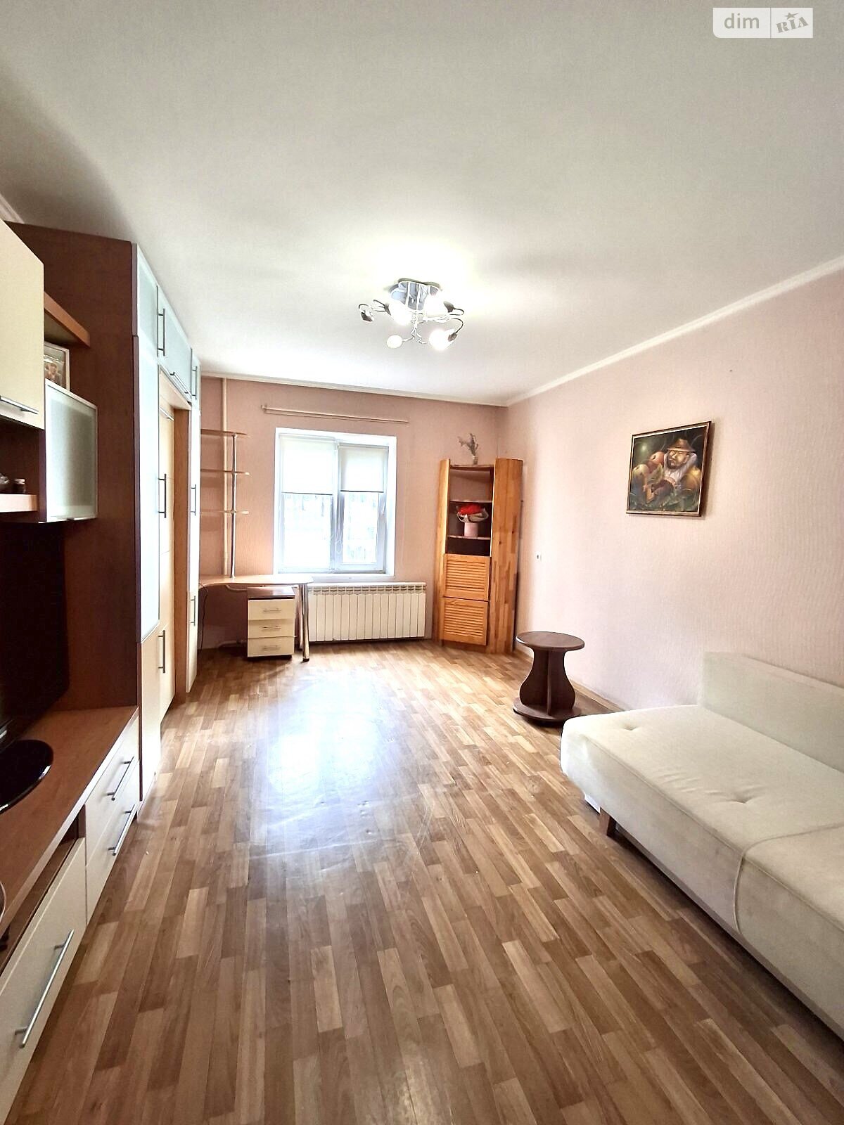 Продаж однокімнатної квартири в Києві, на вул. Мілютенка 17В, район Лісовий Масив фото 1 Продаж однокімнатної квартири в Києві, на вул. Мілютенка 17В, район Лісовий Масив фото 1