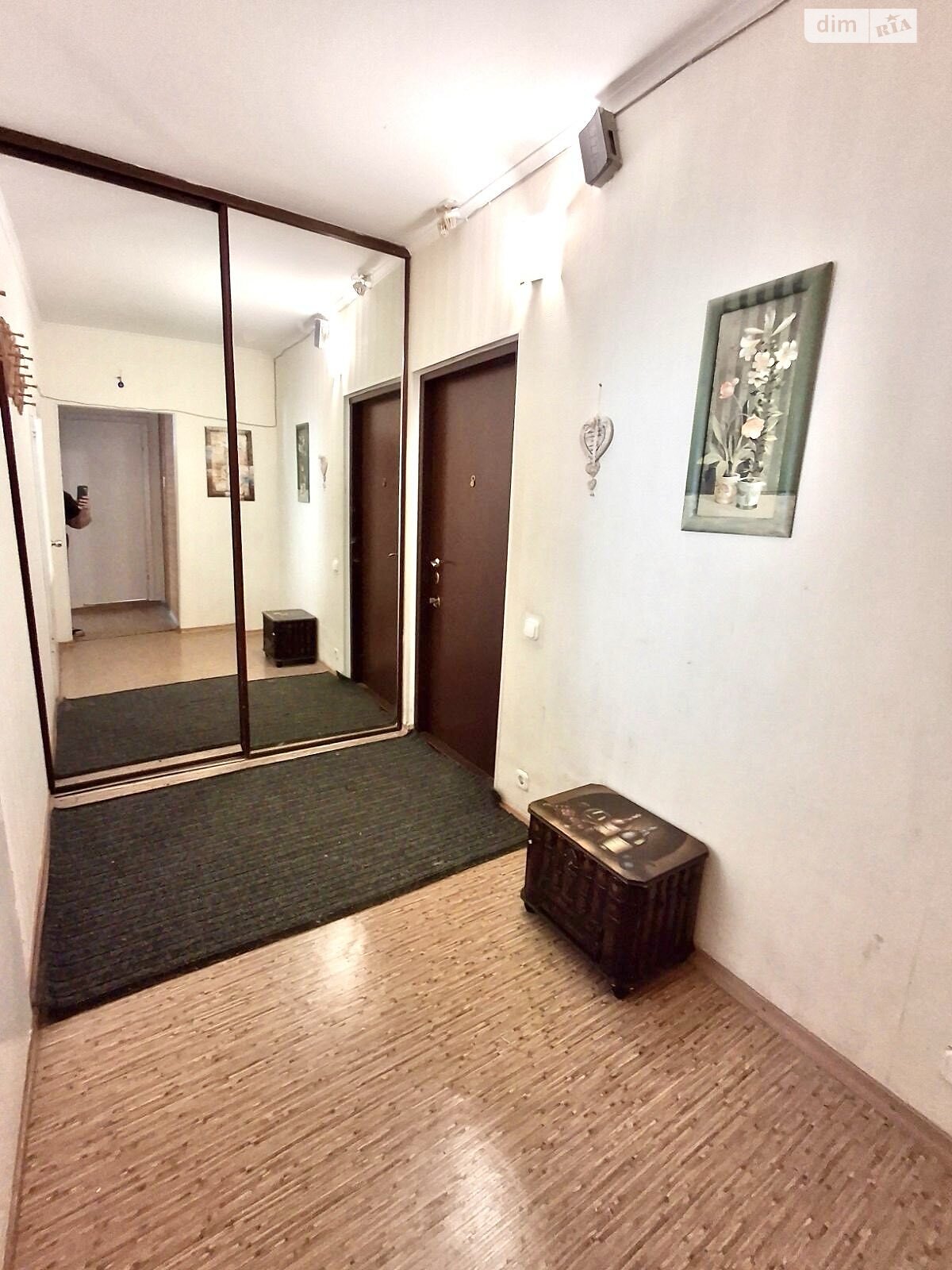 Продаж однокімнатної квартири в Києві, на вул. Мілютенка 17В, район Лісовий Масив фото 1 Продаж однокімнатної квартири в Києві, на вул. Мілютенка 17В, район Лісовий Масив фото 1