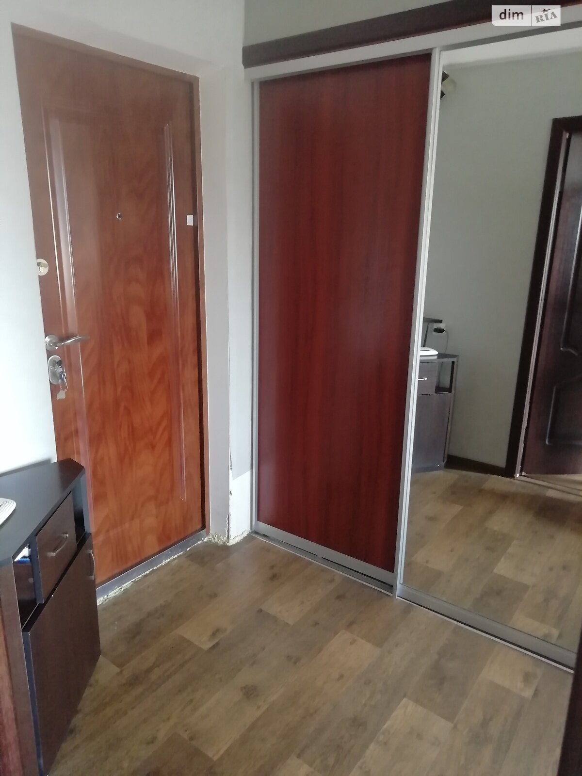 Продажа однокомнатной квартиры в Киеве, на ул. Милютенко 44Б, район Лесной Массив фото 1 Продажа однокомнатной квартиры в Киеве, на ул. Милютенко 44Б, район Лесной Массив фото 1