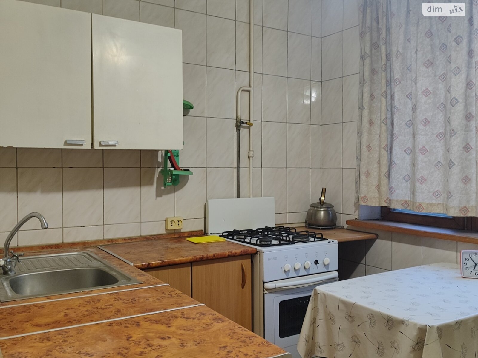 Продаж однокімнатної квартири в Києві, на вул. Мілютенка 11, район Лісовий Масив фото 1 Продаж однокімнатної квартири в Києві, на вул. Мілютенка 11, район Лісовий Масив фото 1