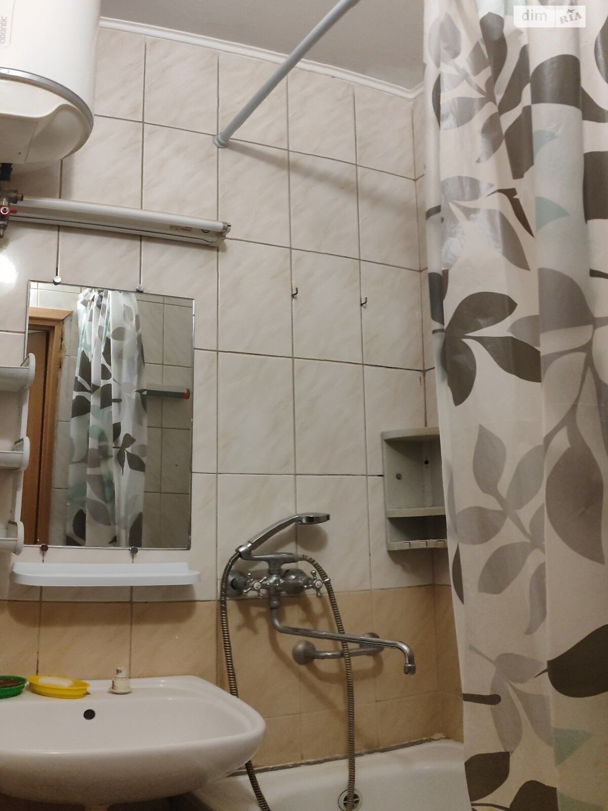 Продаж однокімнатної квартири в Києві, на вул. Мілютенка 11, район Лісовий Масив фото 1 Продаж однокімнатної квартири в Києві, на вул. Мілютенка 11, район Лісовий Масив фото 1