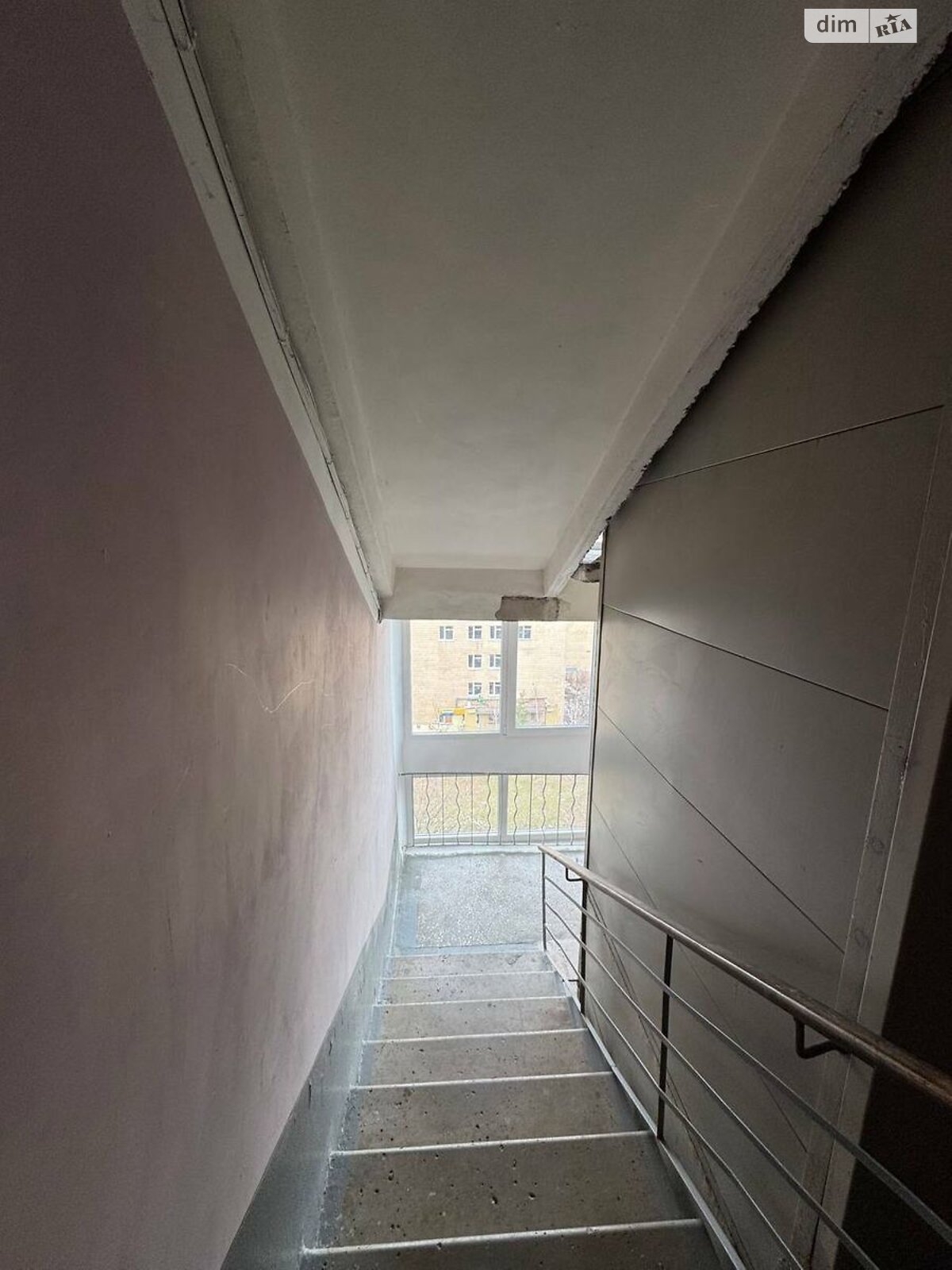 Продаж двокімнатної квартири в Києві, на вул. Мілютенка 28А, район Лісовий Масив фото 1 Продаж двокімнатної квартири в Києві, на вул. Мілютенка 28А, район Лісовий Масив фото 1