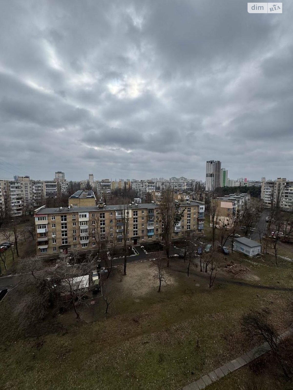 Продаж двокімнатної квартири в Києві, на вул. Мілютенка 28А, район Лісовий Масив фото 1 Продаж двокімнатної квартири в Києві, на вул. Мілютенка 28А, район Лісовий Масив фото 1