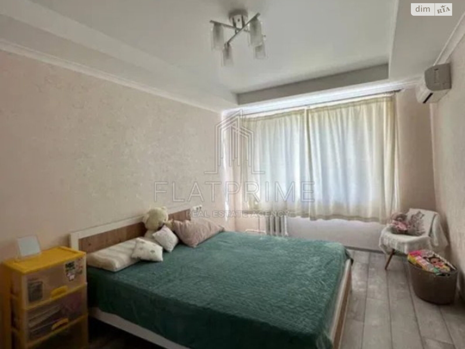 Продаж двокімнатної квартири в Києві, на вул. Мілютенка 42А, район Лісовий Масив фото 1 Продаж двокімнатної квартири в Києві, на вул. Мілютенка 42А, район Лісовий Масив фото 1