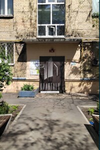 Продажа однокомнатной квартиры в Киеве, на ул. Шолом-Алейхема 11А, район Лесной Массив фото 2