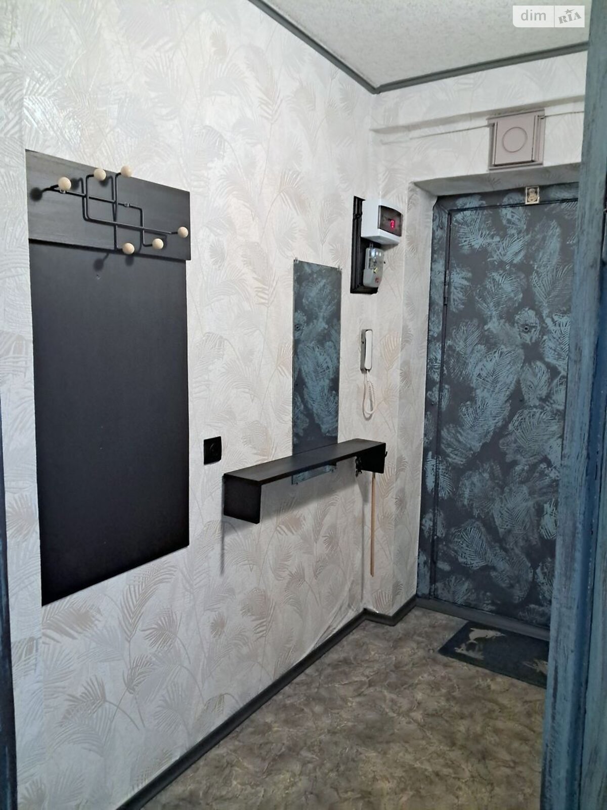 Продажа трехкомнатной квартиры в Киеве, на ул. Шолом-Алейхема 1, район Лесной Массив фото 1 Продажа трехкомнатной квартиры в Киеве, на ул. Шолом-Алейхема 1, район Лесной Массив фото 1