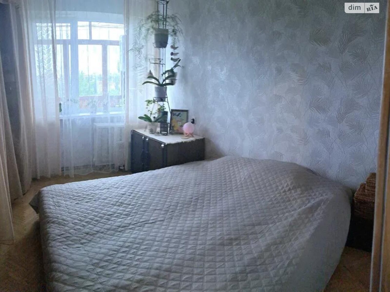 Продажа трехкомнатной квартиры в Киеве, на ул. Шолом-Алейхема 1, район Лесной Массив фото 1 Продажа трехкомнатной квартиры в Киеве, на ул. Шолом-Алейхема 1, район Лесной Массив фото 1
