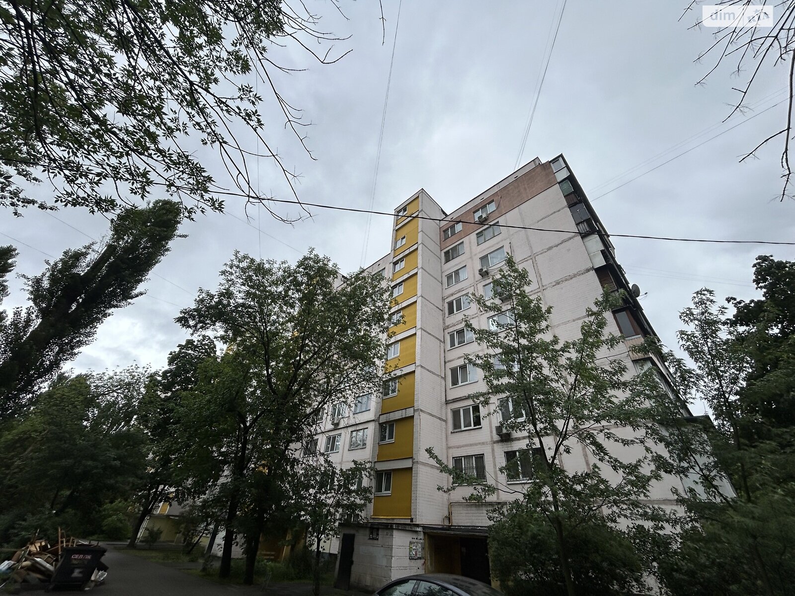 Продажа двухкомнатной квартиры в Киеве, на ул. Василия Иваниса 13, район Лесной Массив фото 1 Продажа двухкомнатной квартиры в Киеве, на ул. Василия Иваниса 13, район Лесной Массив фото 1