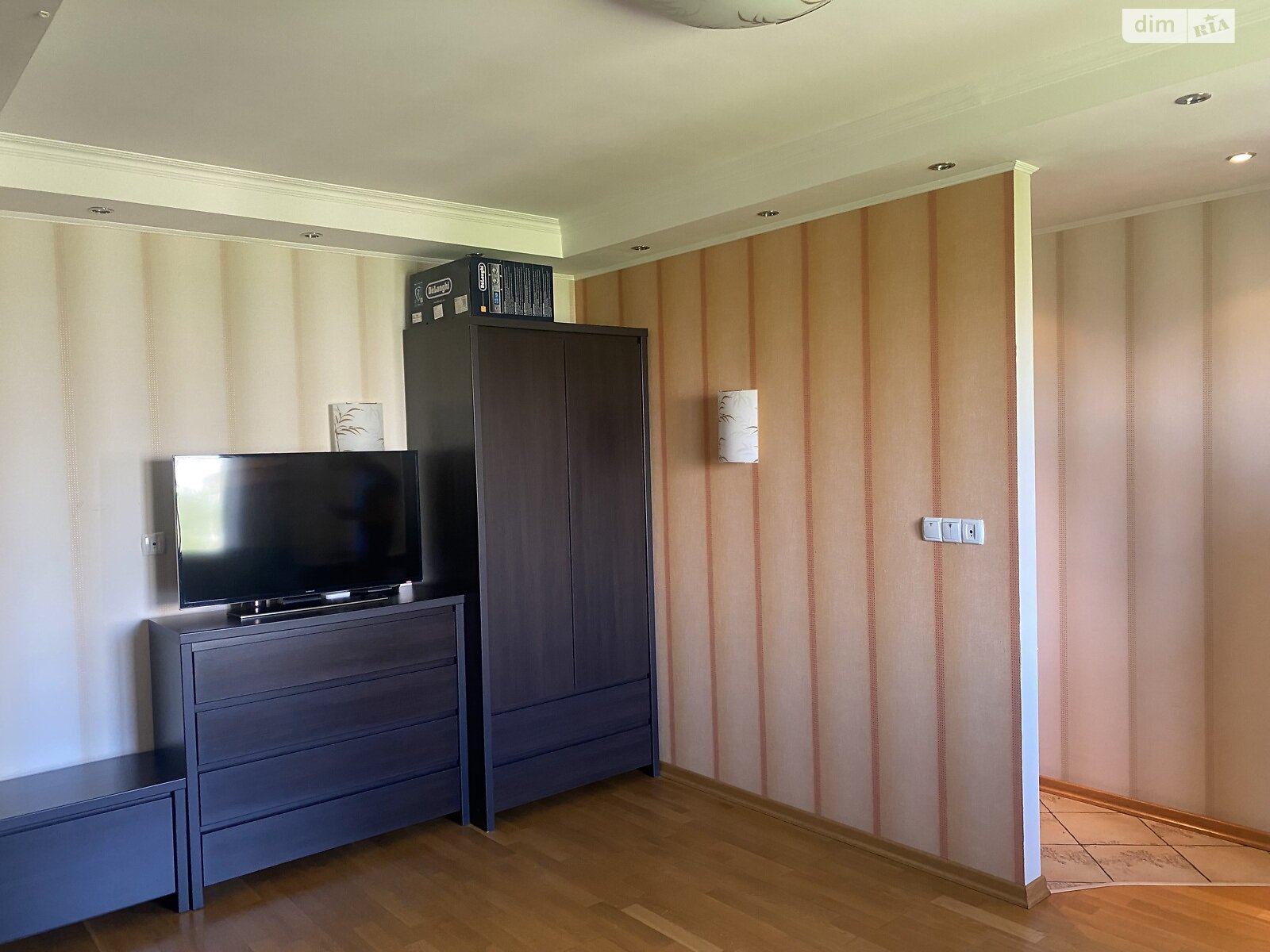 Продажа трехкомнатной квартиры в Киеве, на ул. Бориса Мартоса 4А, район Левобережный Масив фото 1 Продажа трехкомнатной квартиры в Киеве, на ул. Бориса Мартоса 4А, район Левобережный Масив фото 1