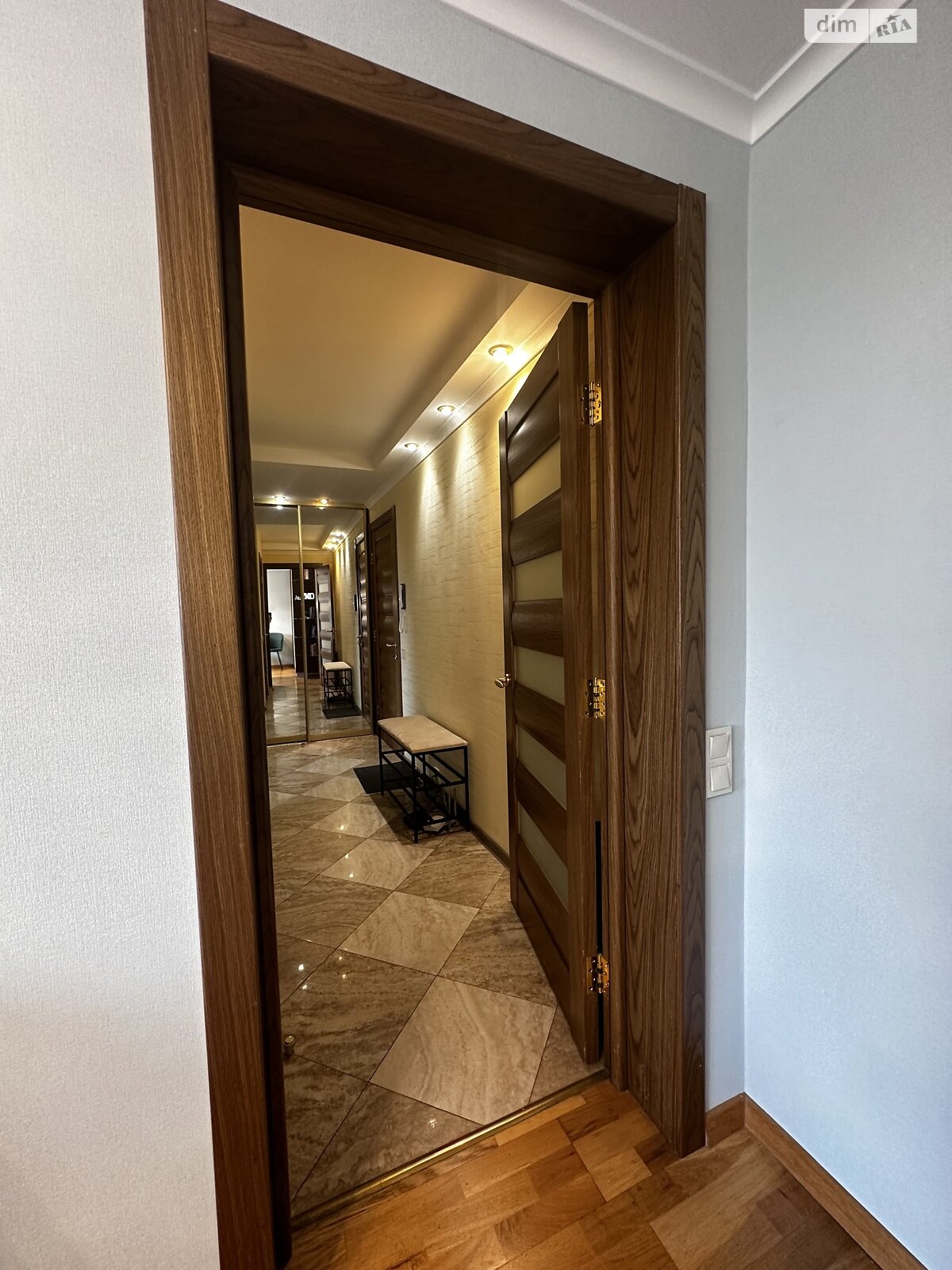 Продажа двухкомнатной квартиры в Киеве, на ул. Бориса Мартоса 4Б, район Левобережный Масив фото 1