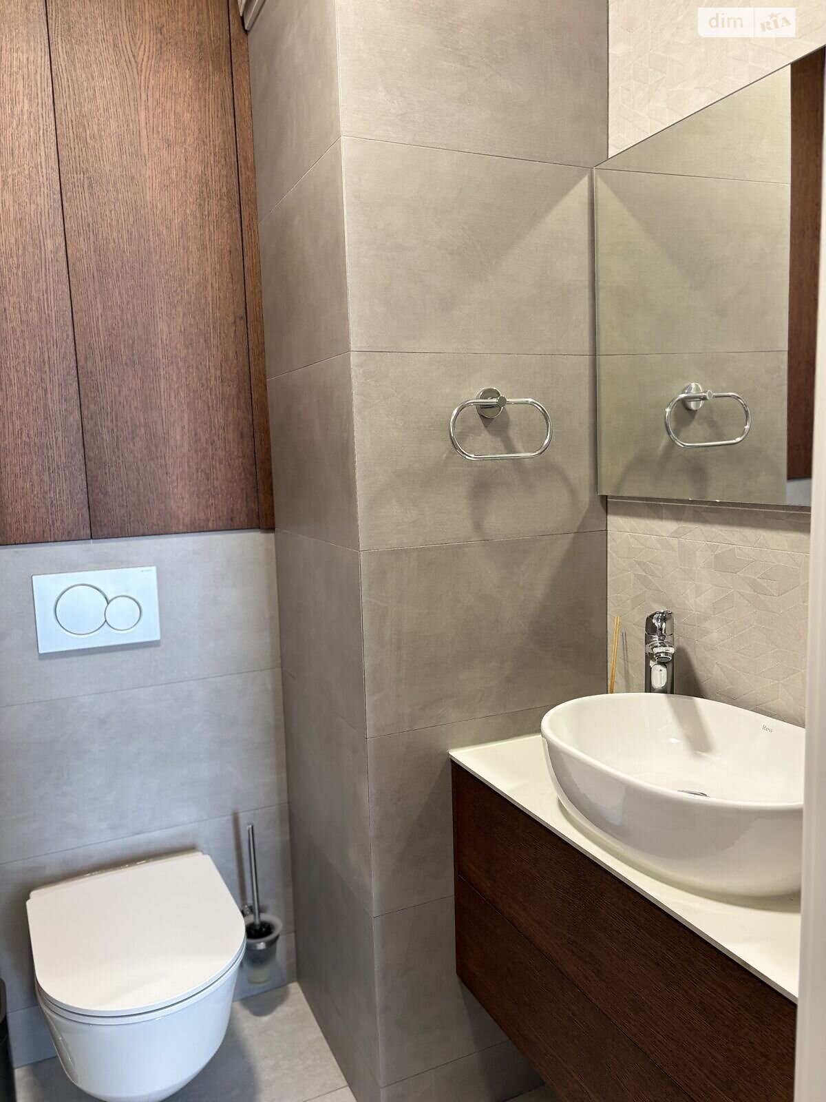 Продажа двухкомнатной квартиры в Киеве, на ул. Евгения Сверстюка 6Г, район Левобережный Масив фото 1 Продажа двухкомнатной квартиры в Киеве, на ул. Евгения Сверстюка 6Г, район Левобережный Масив фото 1