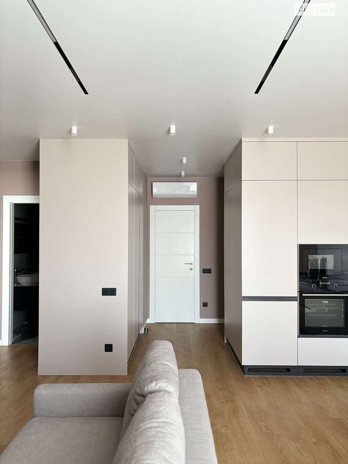 Продажа двухкомнатной квартиры в Киеве, на ул. Евгения Сверстюка 6Г, район Левобережный Масив фото 1 Продажа двухкомнатной квартиры в Киеве, на ул. Евгения Сверстюка 6Г, район Левобережный Масив фото 1