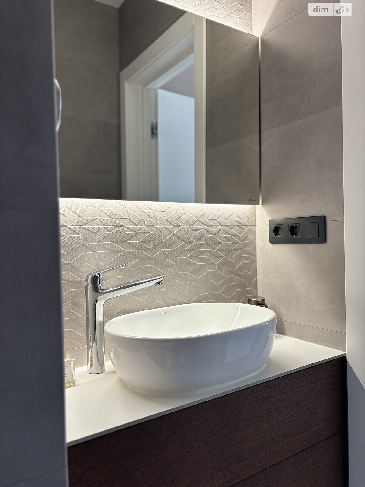 Продажа двухкомнатной квартиры в Киеве, на ул. Евгения Сверстюка 6Г, район Левобережный Масив фото 1 Продажа двухкомнатной квартиры в Киеве, на ул. Евгения Сверстюка 6Г, район Левобережный Масив фото 1