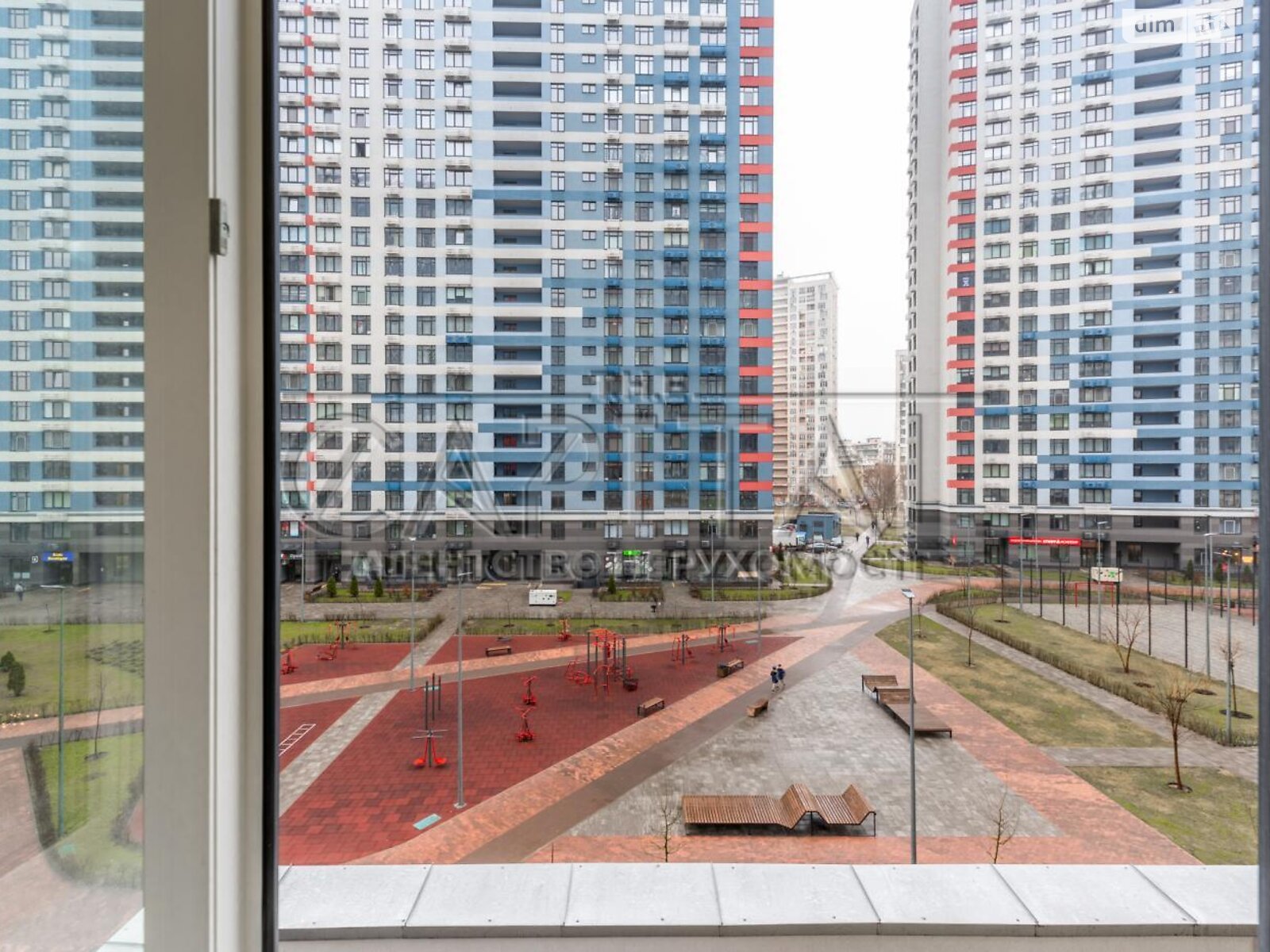 Продажа трехкомнатной квартиры в Киеве, на ул. Евгения Сверстюка 6В, район Левобережный Масив фото 1 Продажа трехкомнатной квартиры в Киеве, на ул. Евгения Сверстюка 6В, район Левобережный Масив фото 1