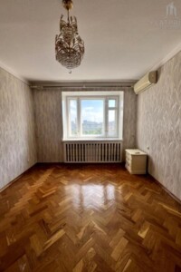 Продаж трикімнатної квартири в Києві, на вул. Митрополита Андрія Шептицького 3А, район Лівобережний Масив фото 2