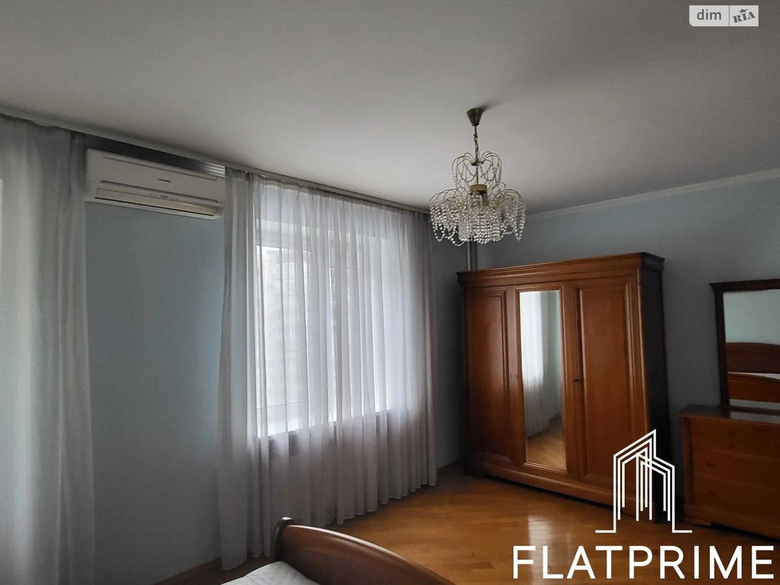 Продаж трикімнатної квартири в Києві, на вул. Микільсько-Слобідська 2Б, район Лівобережний Масив фото 1 Продаж трикімнатної квартири в Києві, на вул. Микільсько-Слобідська 2Б, район Лівобережний Масив фото 1