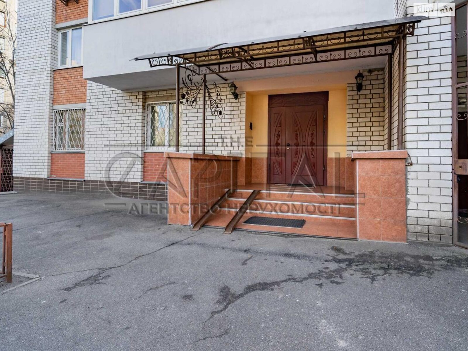 Продажа четырехкомнатной квартиры в Киеве, на ул. Никольско-Слободская 6А, район Левобережный Масив фото 1 Продажа четырехкомнатной квартиры в Киеве, на ул. Никольско-Слободская 6А, район Левобережный Масив фото 1