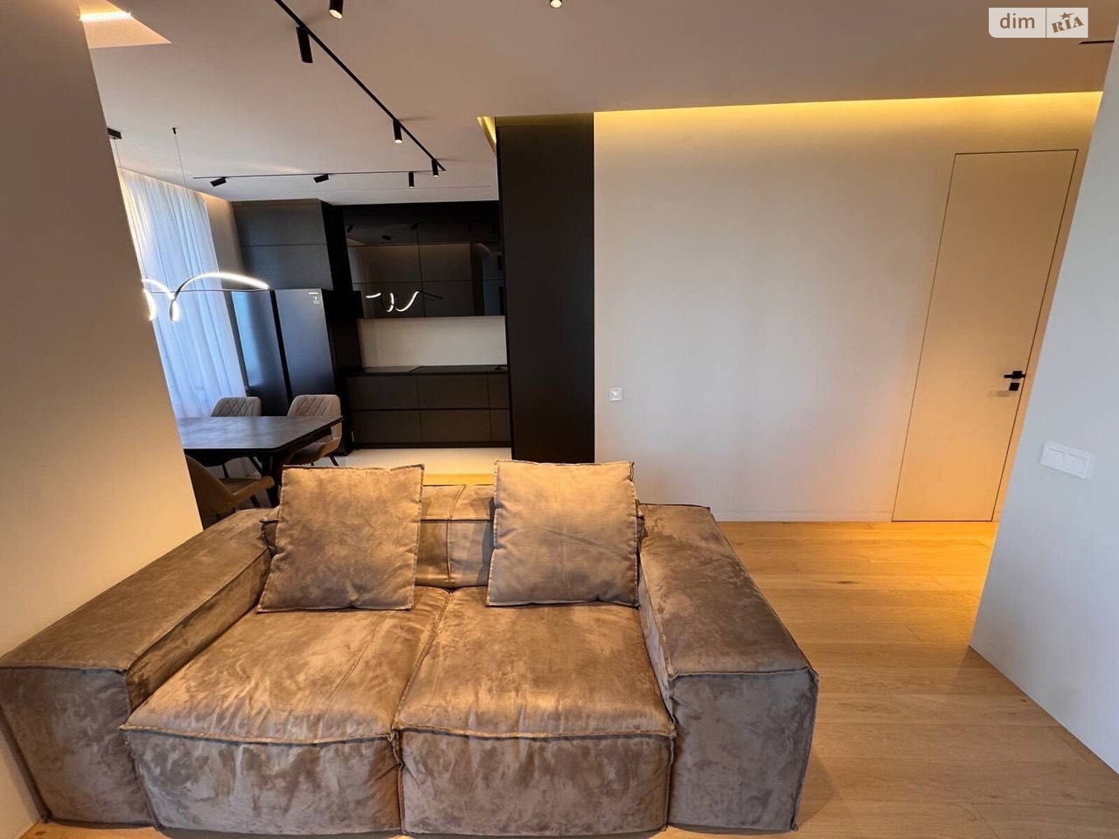 Продажа трехкомнатной квартиры в Киеве, на ул. Никольско-Слободская 3Б, район Левобережный Масив фото 1