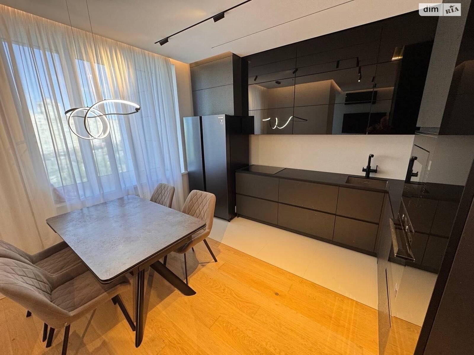 Продажа трехкомнатной квартиры в Киеве, на ул. Никольско-Слободская 3Б, район Левобережный Масив фото 1