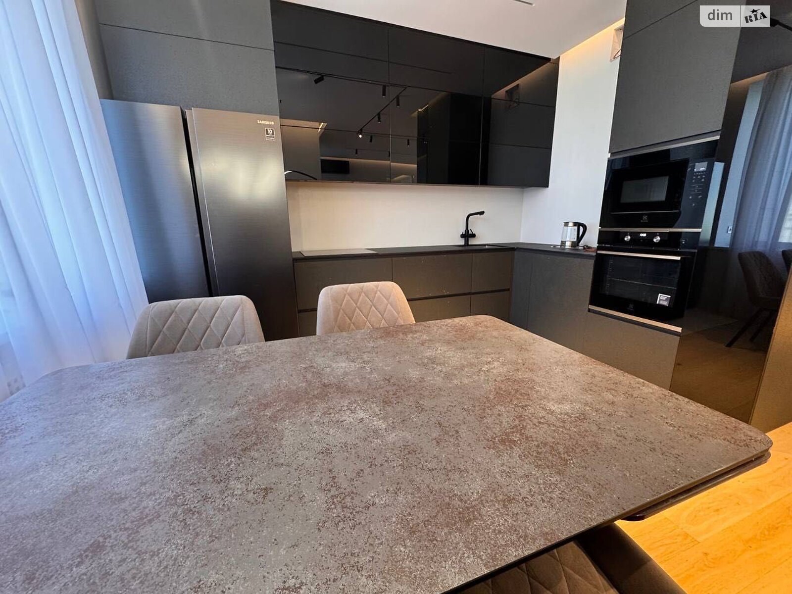 Продажа трехкомнатной квартиры в Киеве, на ул. Никольско-Слободская 3Б, район Левобережный Масив фото 1