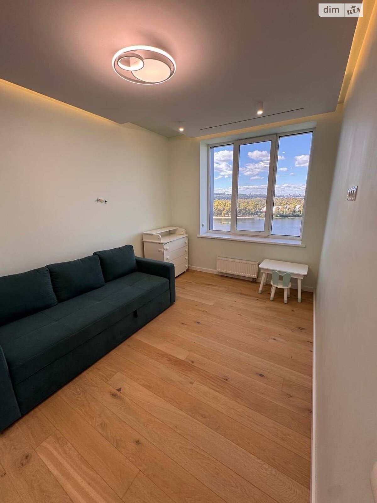 Продажа трехкомнатной квартиры в Киеве, на ул. Никольско-Слободская 3Б, район Левобережный Масив фото 1