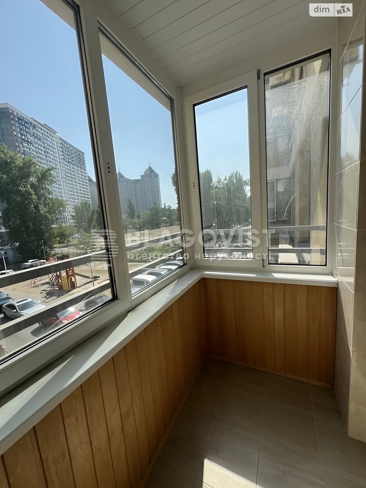 Продаж однокімнатної квартири в Києві, на вул. Ованеса Туманяна 1А, район Лівобережний Масив фото 1 Продаж однокімнатної квартири в Києві, на вул. Ованеса Туманяна 1А, район Лівобережний Масив фото 1