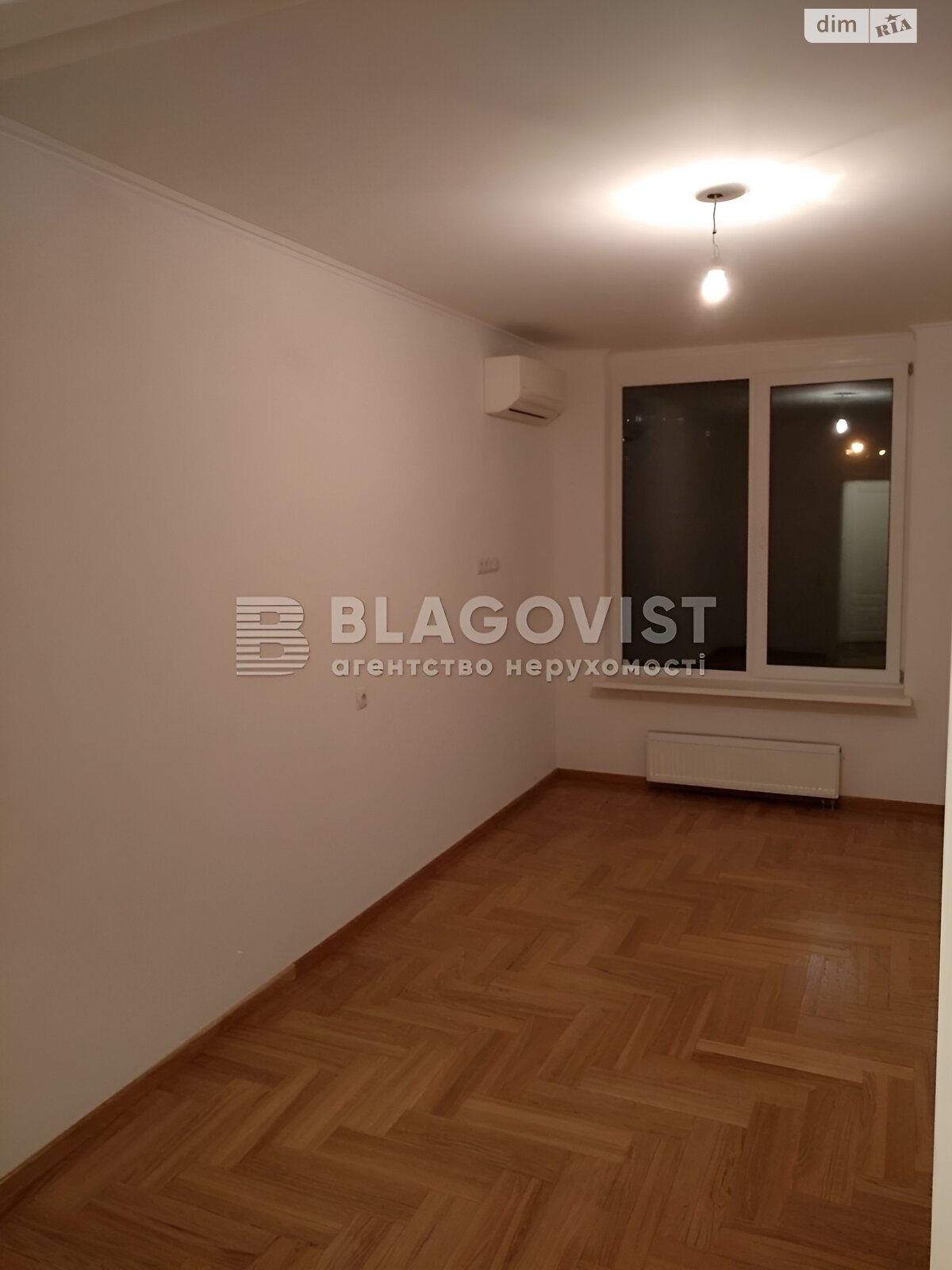 Продаж однокімнатної квартири в Києві, на вул. Ованеса Туманяна 1А, район Лівобережний Масив фото 1 Продаж однокімнатної квартири в Києві, на вул. Ованеса Туманяна 1А, район Лівобережний Масив фото 1