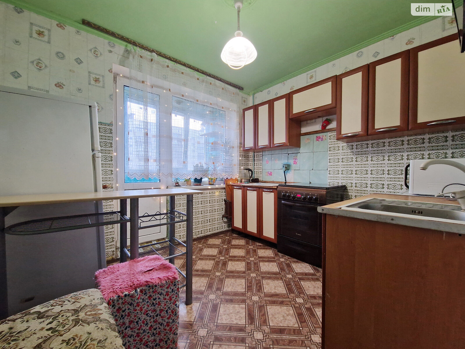 Продажа трехкомнатной квартиры в Киеве, на ул. Пантелеймона Кулиша 15, район Левобережный Масив фото 1 Продажа трехкомнатной квартиры в Киеве, на ул. Пантелеймона Кулиша 15, район Левобережный Масив фото 1