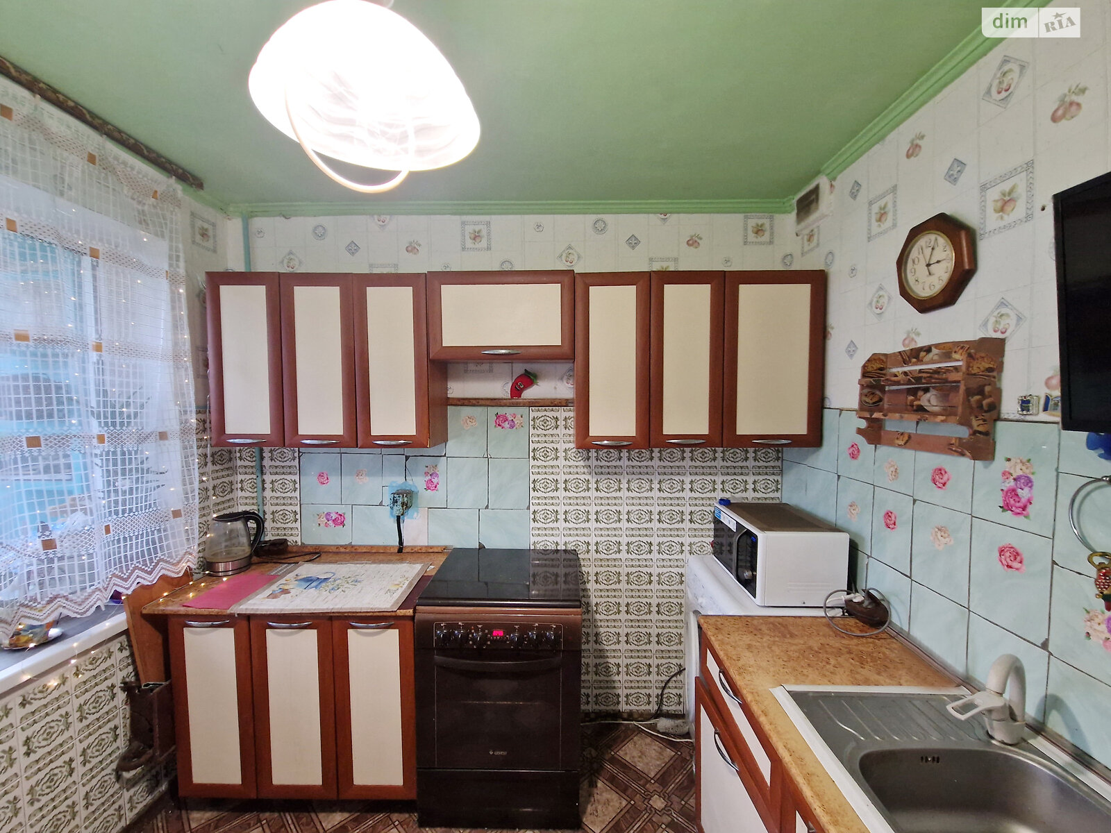 Продажа трехкомнатной квартиры в Киеве, на ул. Пантелеймона Кулиша 15, район Левобережный Масив фото 1 Продажа трехкомнатной квартиры в Киеве, на ул. Пантелеймона Кулиша 15, район Левобережный Масив фото 1