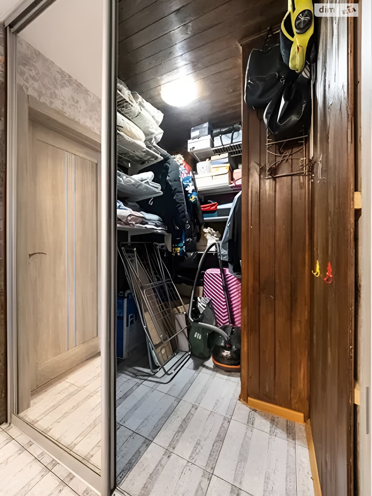 Продаж трикімнатної квартири в Києві, на пл. Пантелеймона Куліша 19, район Лівобережний Масив фото 1 Продаж трикімнатної квартири в Києві, на пл. Пантелеймона Куліша 19, район Лівобережний Масив фото 1
