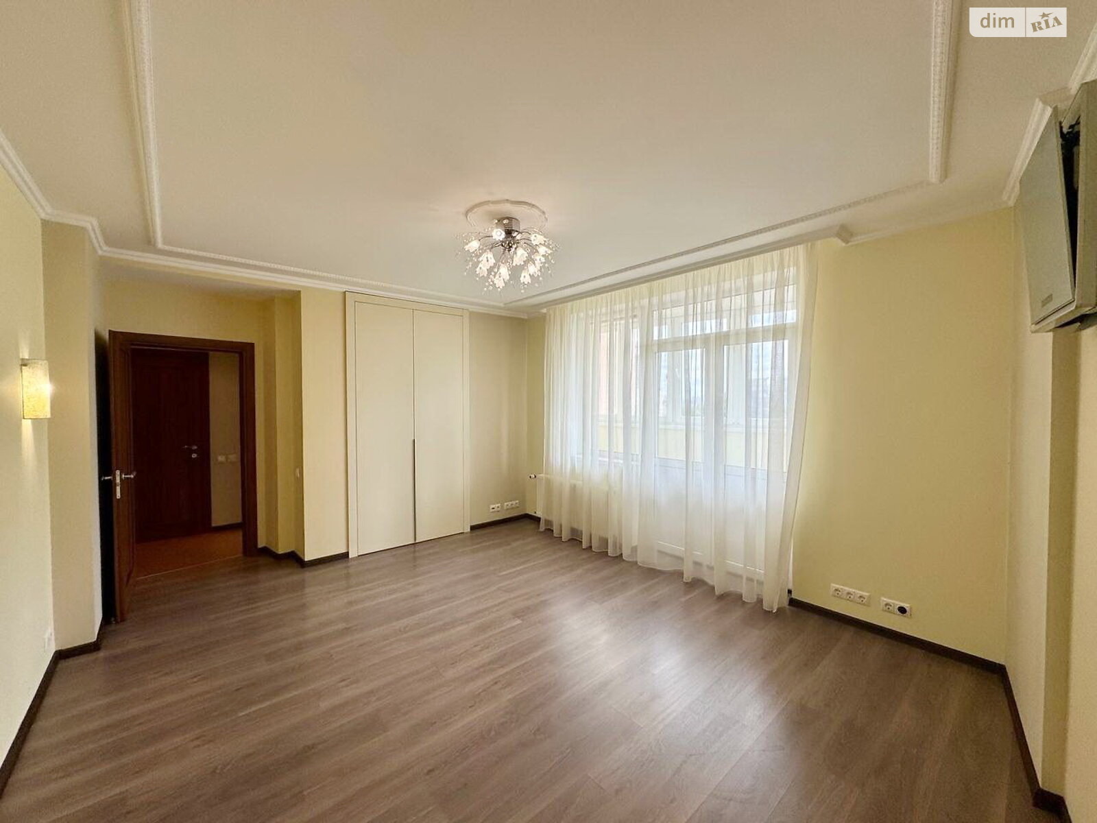 Продажа четырехкомнатной квартиры в Киеве, на ул. Раисы Окипной 10, кв. 38, район Левобережный Масив фото 1 Продажа четырехкомнатной квартиры в Киеве, на ул. Раисы Окипной 10, кв. 38, район Левобережный Масив фото 1