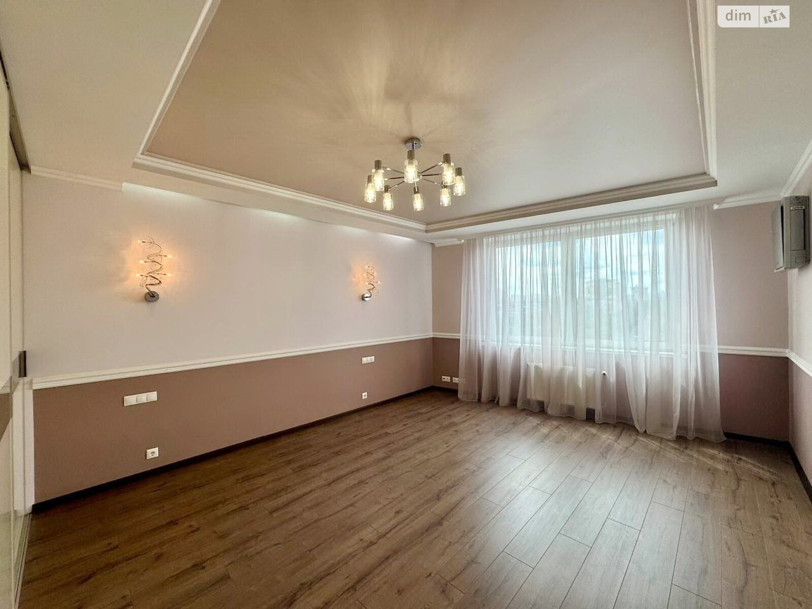 Продажа четырехкомнатной квартиры в Киеве, на ул. Раисы Окипной 10, кв. 38, район Левобережный Масив фото 1 Продажа четырехкомнатной квартиры в Киеве, на ул. Раисы Окипной 10, кв. 38, район Левобережный Масив фото 1