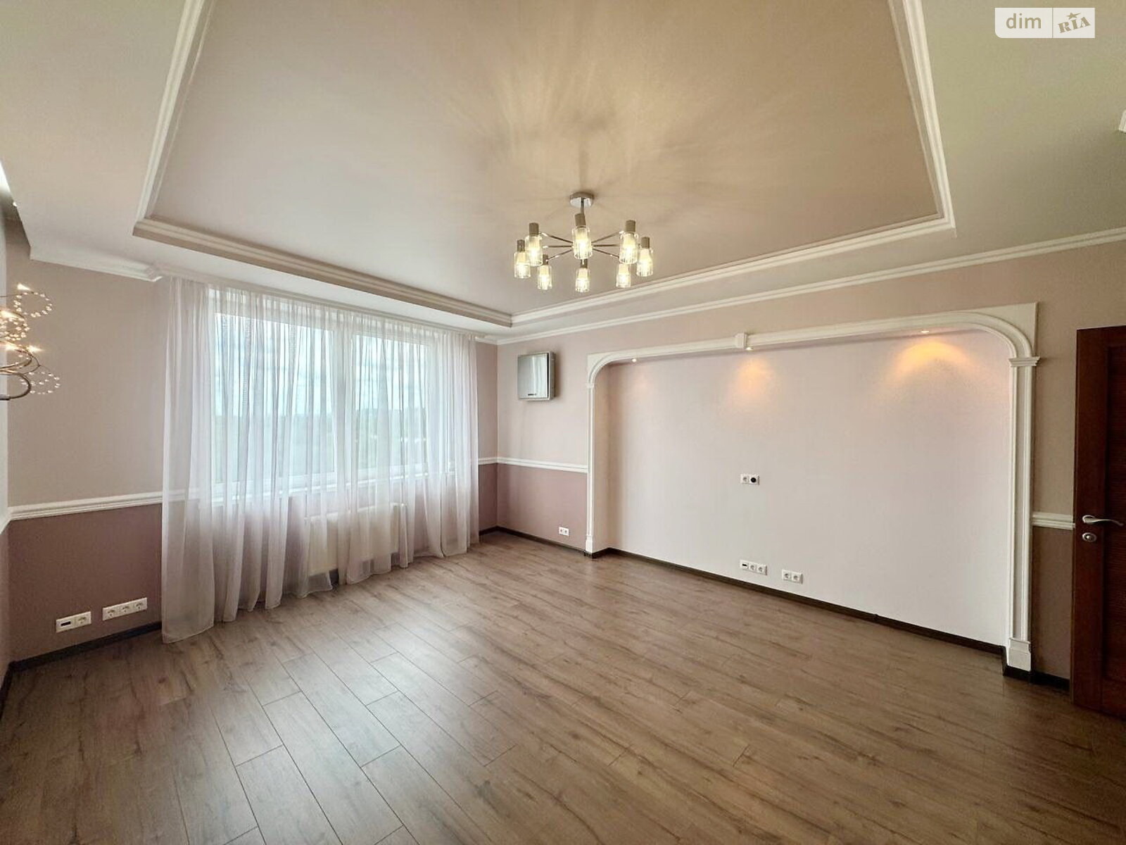 Продажа четырехкомнатной квартиры в Киеве, на ул. Раисы Окипной 10, кв. 38, район Левобережный Масив фото 1 Продажа четырехкомнатной квартиры в Киеве, на ул. Раисы Окипной 10, кв. 38, район Левобережный Масив фото 1