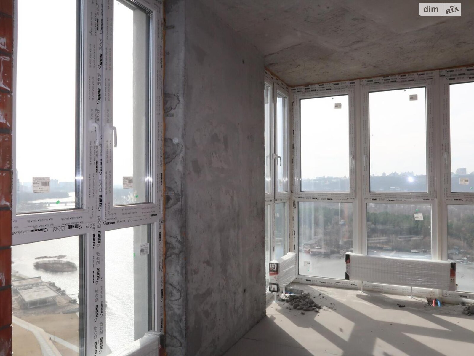Продаж трикімнатної квартири в Києві, на вул. Євгена Маланюка 101Ш, район Лівобережний Масив фото 1 Продаж трикімнатної квартири в Києві, на вул. Євгена Маланюка 101Ш, район Лівобережний Масив фото 1