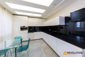 Продажа трехкомнатной квартиры в Киеве, на просп. Воскресенский 10А, район Левобережный Масив фото 2