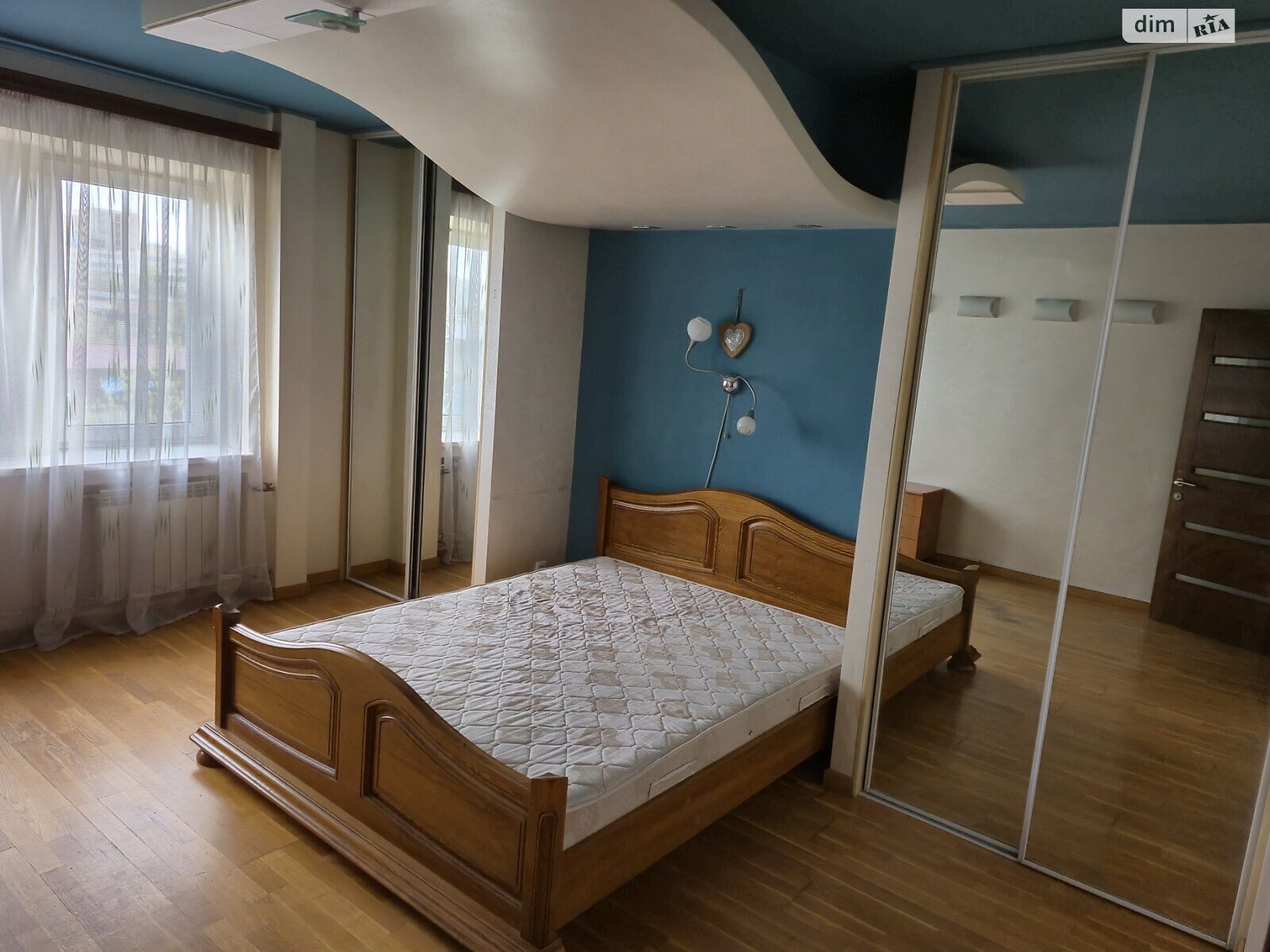 Продаж трикімнатної квартири в Києві, на вул. Всеволода Нестайко 8, район Лівобережний Масив фото 1 Продаж трикімнатної квартири в Києві, на вул. Всеволода Нестайко 8, район Лівобережний Масив фото 1