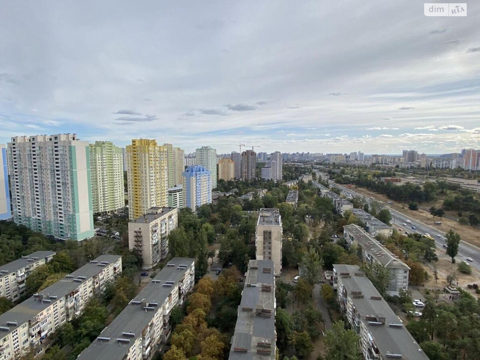 Продажа двухкомнатной квартиры в Киеве, на просп. Алишера Навои 69, район Липки фото 1
