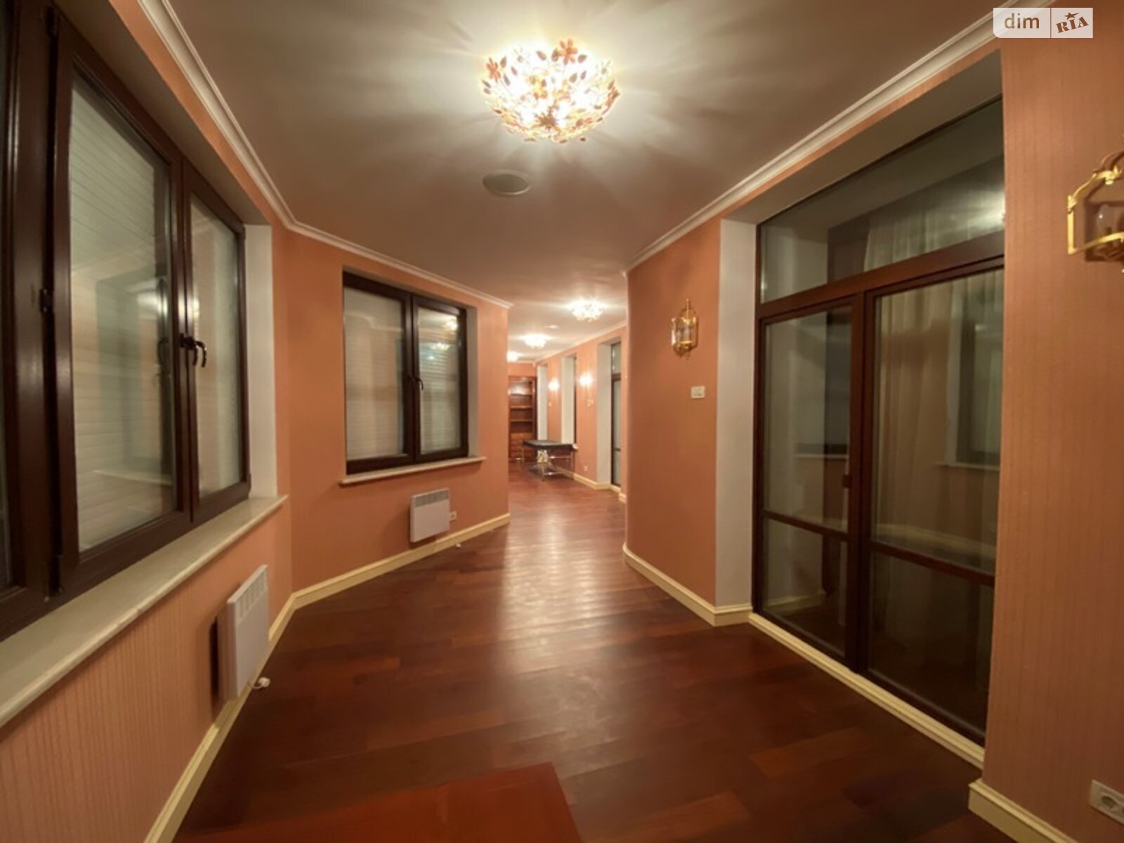 Продаж чотирикімнатної квартири в Києві, на вул. Архітектора Городецького 12, район Липки фото 1 Продаж чотирикімнатної квартири в Києві, на вул. Архітектора Городецького 12, район Липки фото 1