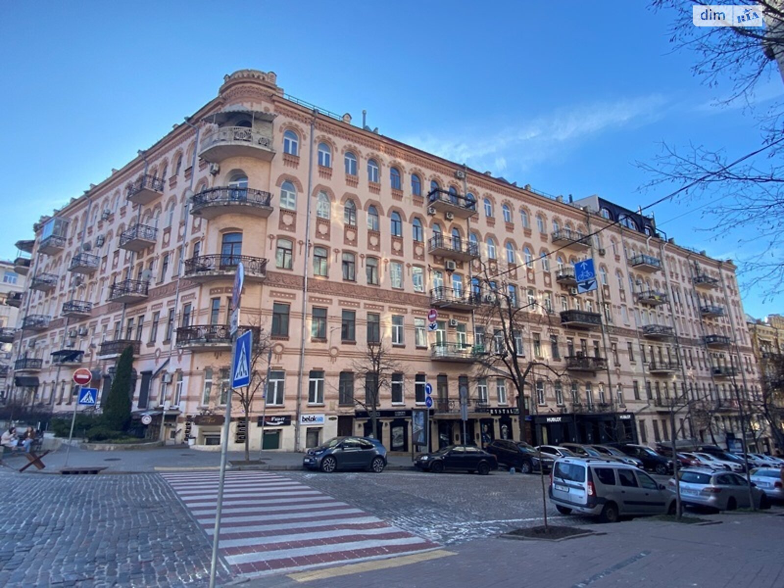 Продаж чотирикімнатної квартири в Києві, на вул. Архітектора Городецького 12, район Липки фото 1 Продаж чотирикімнатної квартири в Києві, на вул. Архітектора Городецького 12, район Липки фото 1