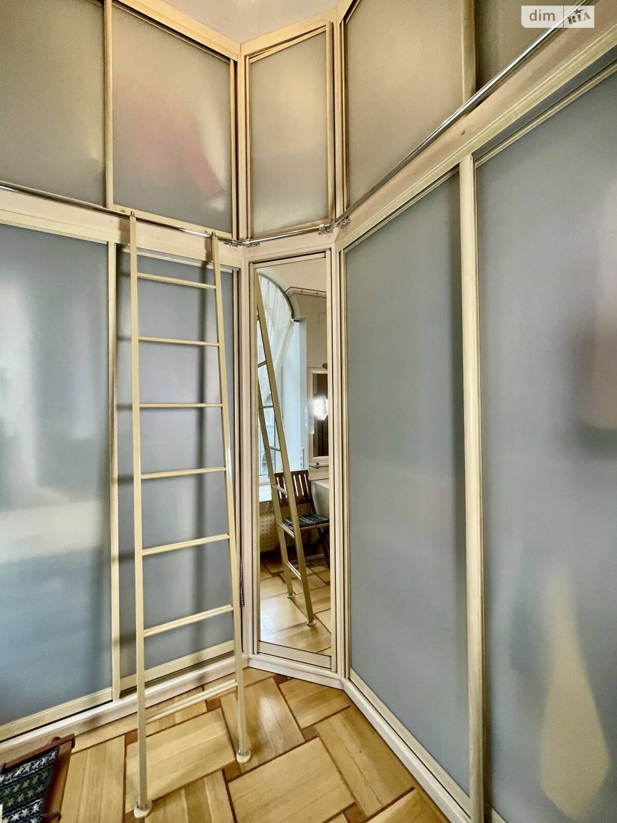 Продажа двухкомнатной квартиры в Киеве, на ул. Архитектора Городецкого 10, район Липки фото 1