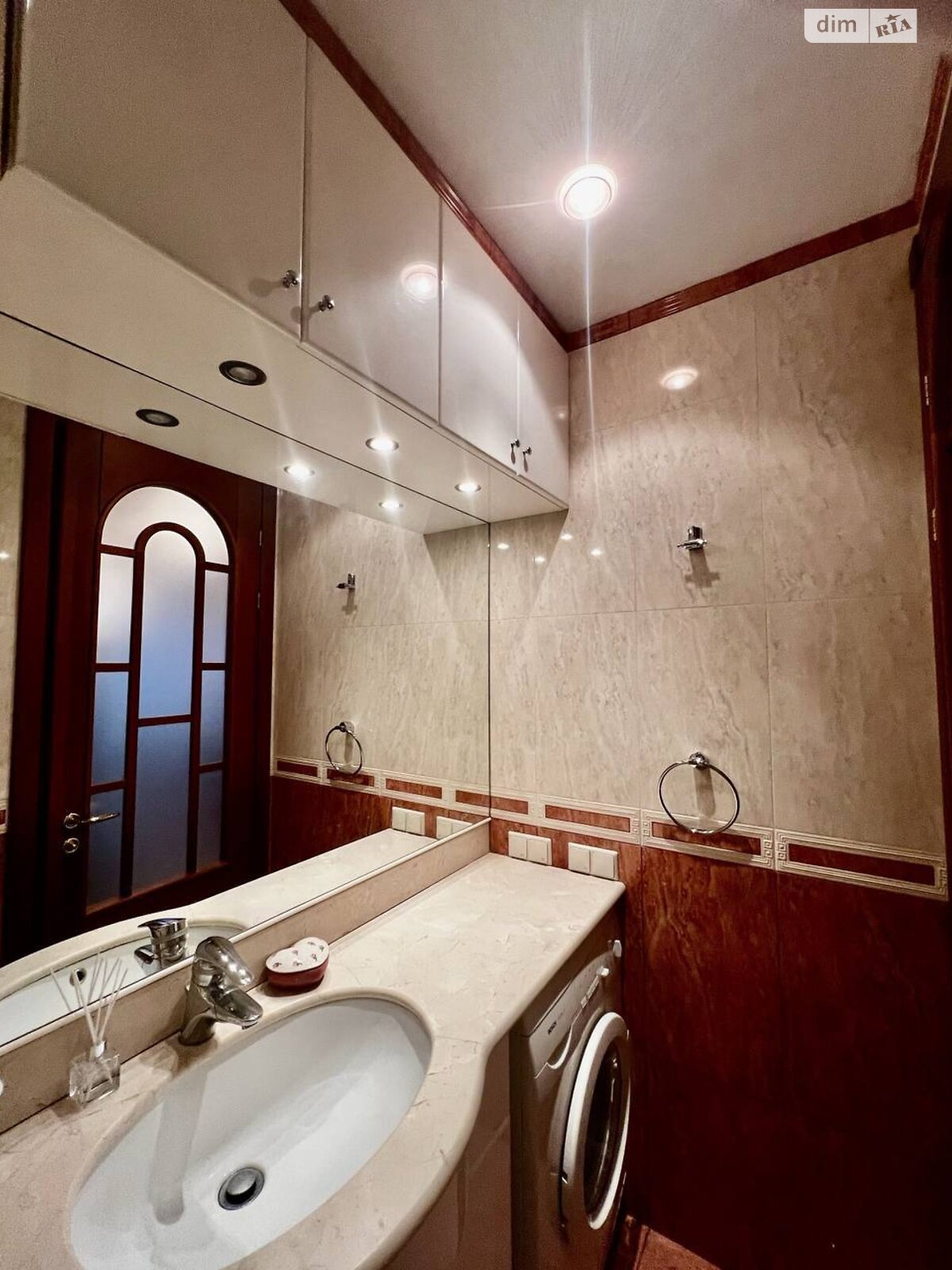 Продажа двухкомнатной квартиры в Киеве, на ул. Архитектора Городецкого 10, район Липки фото 1