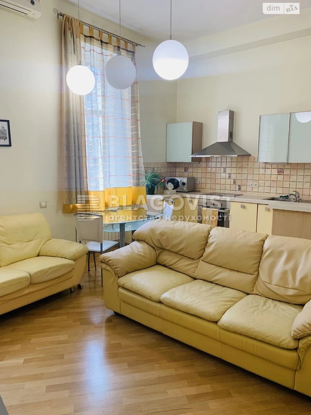 Продажа трехкомнатной квартиры в Киеве, на ул. Архитектора Городецкого 10/1, район Липки фото 1