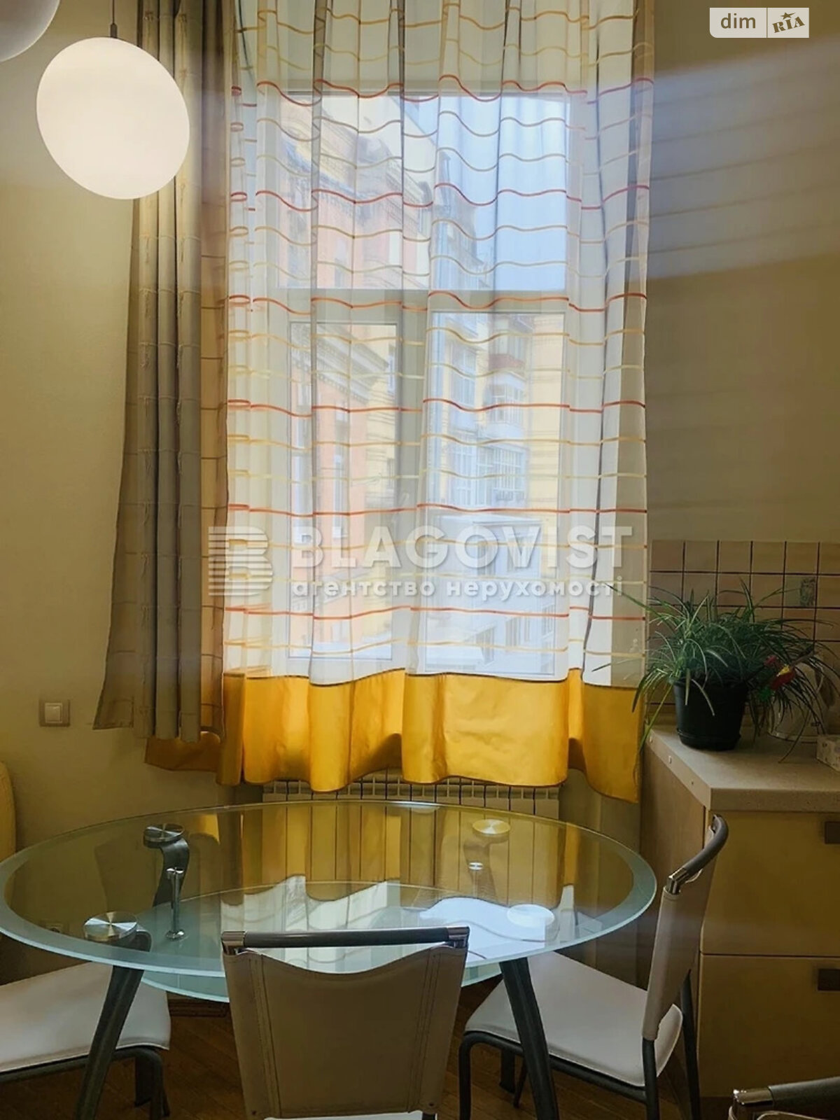 Продажа трехкомнатной квартиры в Киеве, на ул. Архитектора Городецкого 10/1, район Липки фото 1