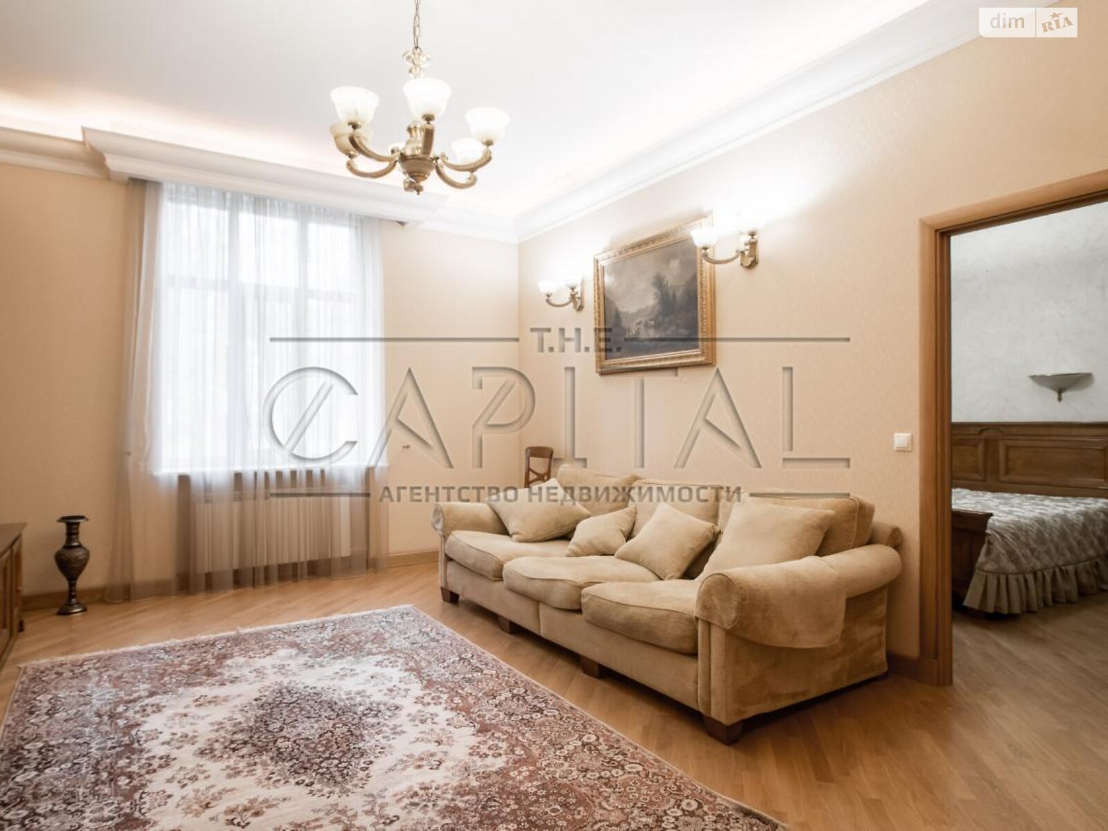 Продажа двухкомнатной квартиры в Киеве, на ул. Банковая 1/10, район Печерский фото 1 Продажа двухкомнатной квартиры в Киеве, на ул. Банковая 1/10, район Печерский фото 1