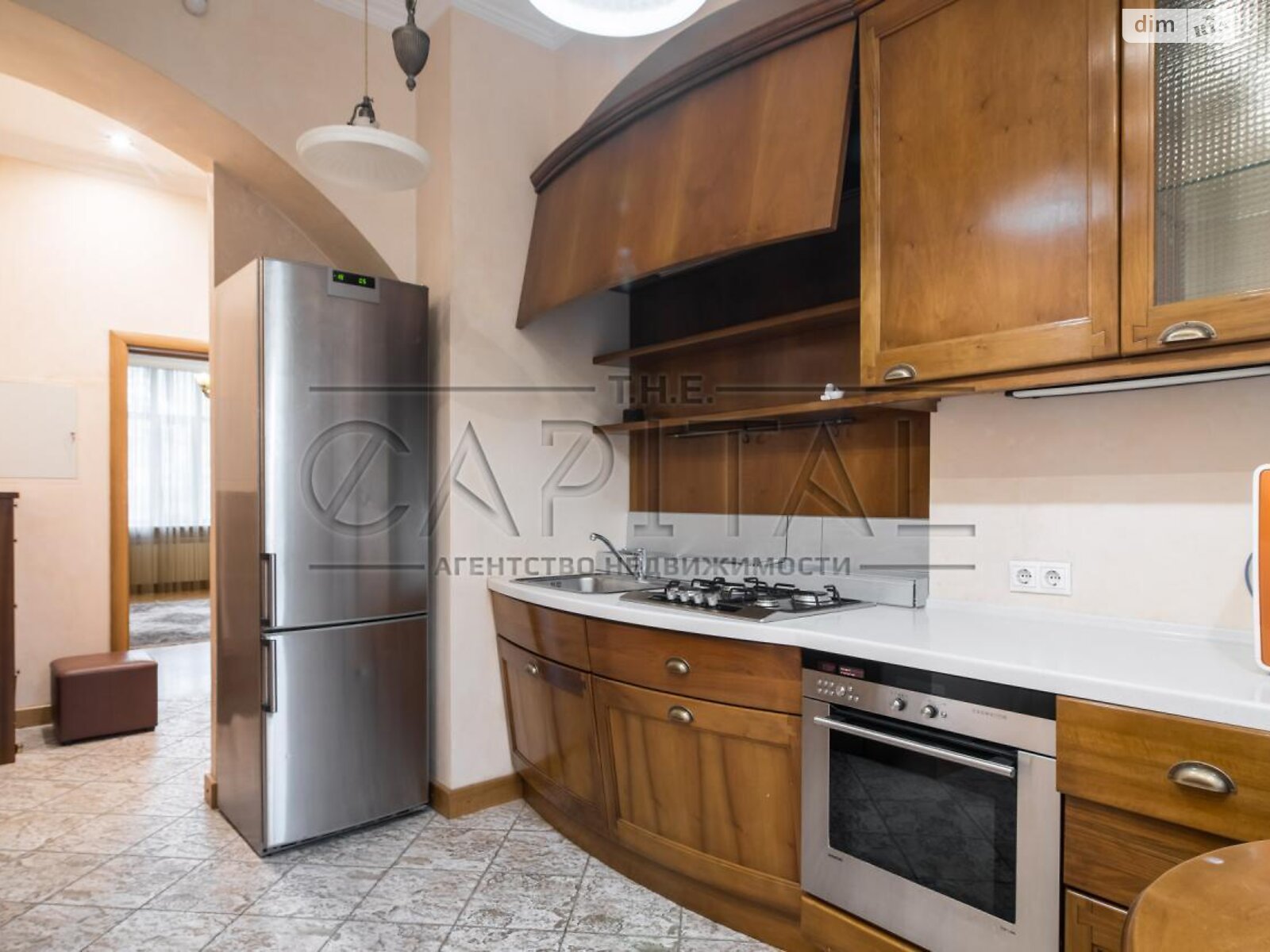 Продаж двокімнатної квартири в Києві, на вул. Банкова 1/10, район Липки фото 1 Продаж двокімнатної квартири в Києві, на вул. Банкова 1/10, район Липки фото 1