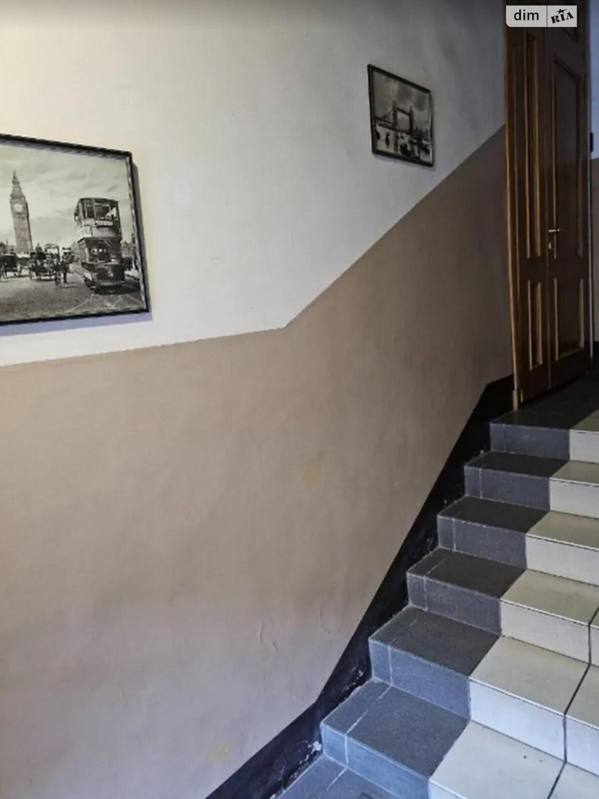 Продаж двокімнатної квартири в Києві, на вул. Банкова 1/10, район Липки фото 1 Продаж двокімнатної квартири в Києві, на вул. Банкова 1/10, район Липки фото 1