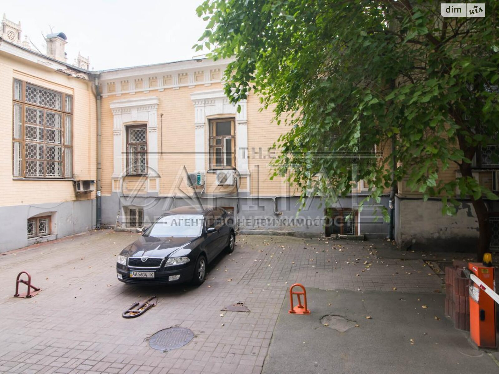 Продаж двокімнатної квартири в Києві, на вул. Банкова 1/10, район Липки фото 1 Продаж двокімнатної квартири в Києві, на вул. Банкова 1/10, район Липки фото 1