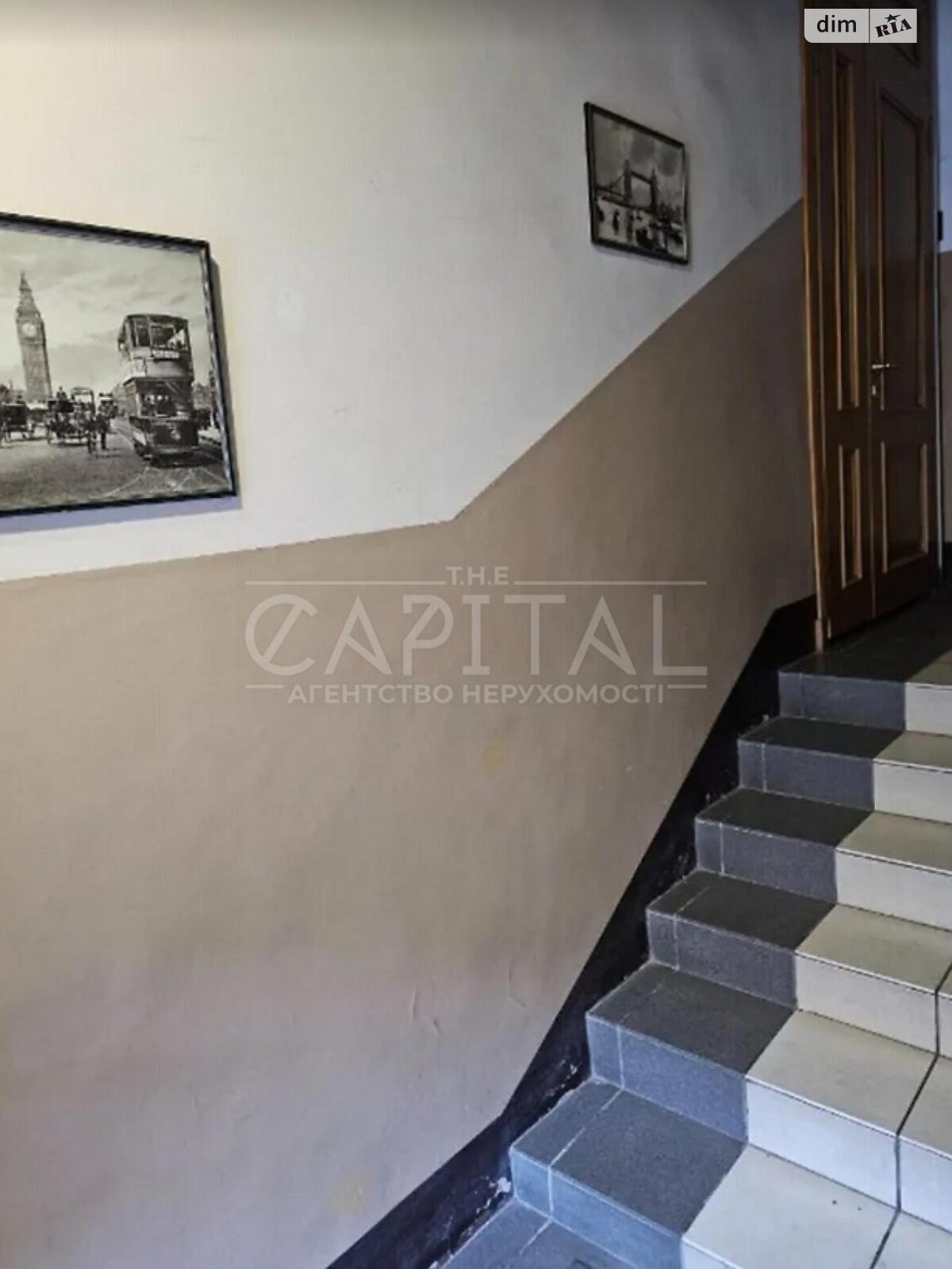Продаж двокімнатної квартири в Києві, на вул. Банкова 1/10, район Липки фото 1 Продаж двокімнатної квартири в Києві, на вул. Банкова 1/10, район Липки фото 1