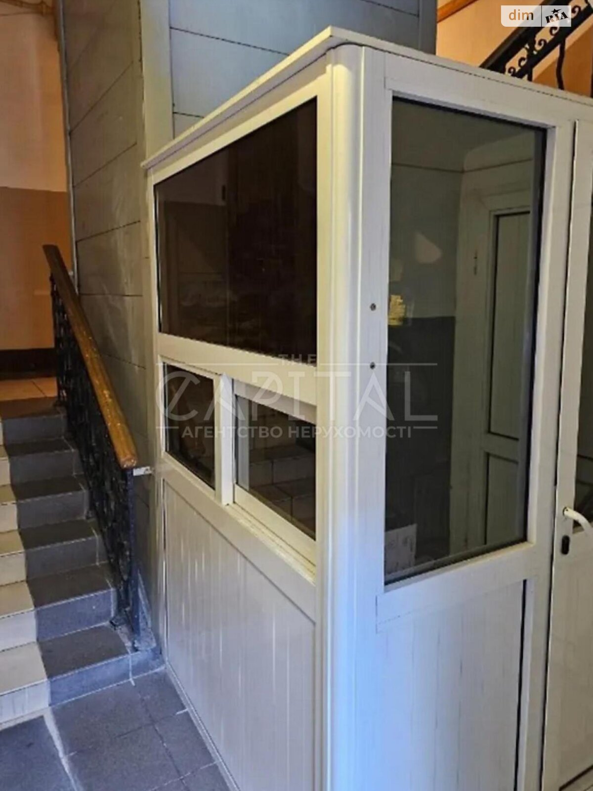 Продаж двокімнатної квартири в Києві, на вул. Банкова 1/10, район Липки фото 1 Продаж двокімнатної квартири в Києві, на вул. Банкова 1/10, район Липки фото 1