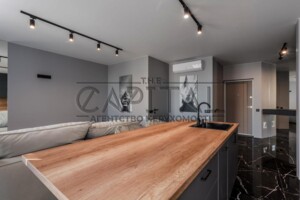Продажа трехкомнатной квартиры в Киеве, на наб. Днепровская, район Липки фото 2